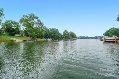 Lake Home For Sale in Mooresville, North Carolina