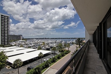 BREATHTAKING INTRACOASTAL VIEWS from the rarely available *58 - photo 22