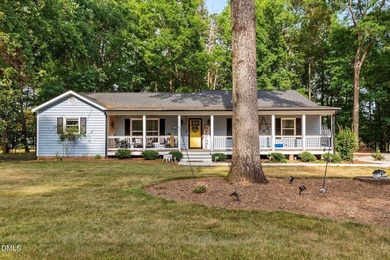 Gorgeous updated ranch style home with stunning views of the - photo 1