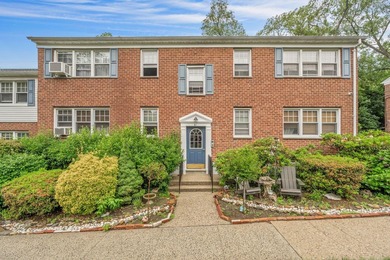 Silver Lake -Westchester County Home Sale Pending in West Harrison New York