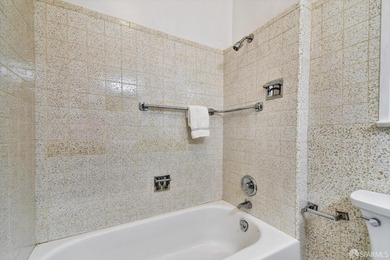 Big price reduction! Outstanding Edwardian 2 full-floor flats - photo 14