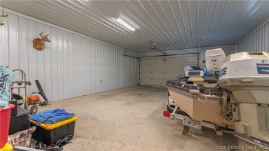 This well built 2020 home showcases quality craftsmanship and - photo 15