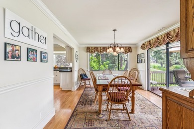 Welcome to an exceptional golf course frontage home set along - photo 15
