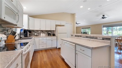 This well built 2020 home showcases quality craftsmanship and - photo 18