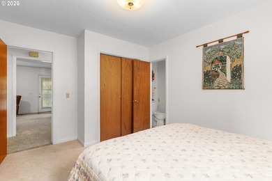 Charming country property located in the highly desirable - photo 26