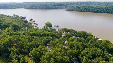 This well built 2020 home showcases quality craftsmanship and - photo 34