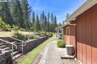 Charming country property located in the highly desirable - photo 34