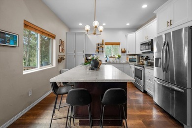 Peek-a-Boo Lake Views & Modern Comfort near Flathead Lake! - photo 6