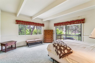 Welcome to an exceptional golf course frontage home set along - photo 37