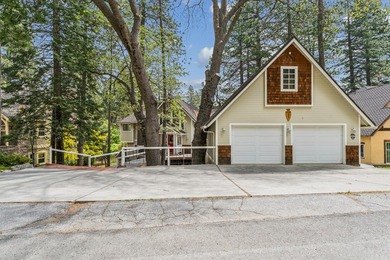 Welcome to an exceptional golf course frontage home set along - photo 44