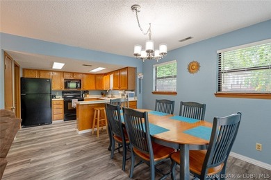 Welcome to lake living at its best! This must-see 3-bedroom - photo 16