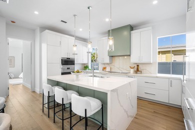Just blocks from trendy Atlantic Ave & an even shorter walk to - photo 16