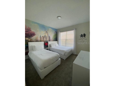 Welcome to this stunning 5-bedroom, 5-bathroom home, where - photo 17