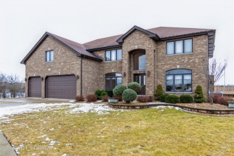 Lake Home Off Market in Country Club Hills, Illinois