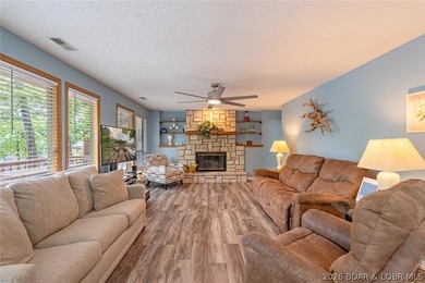 Welcome to lake living at its best! This must-see 3-bedroom - photo 46