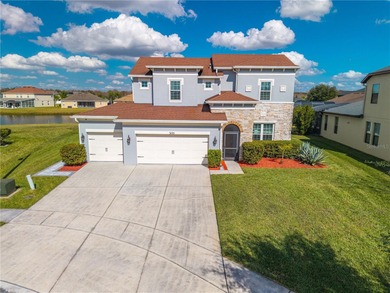 Lake Tohopekaliga Home For Sale in Kissimmee Florida