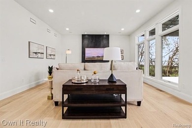 Welcome to this custom-built luxury lakeside ranch offering 3 - photo 11