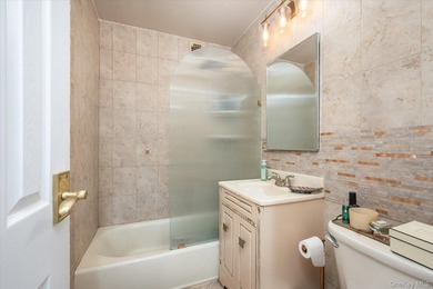 Live the Beach Lifestyle Year-Round at Waters Edge! Welcome to