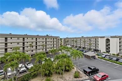 Marco Island Lake Area Condo For Sale in Marco Island Florida