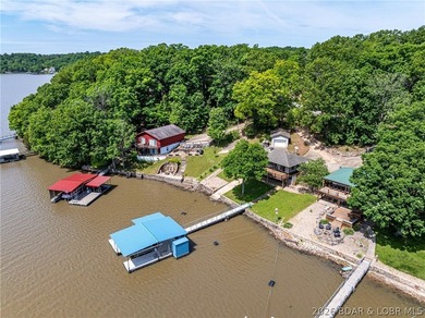 Charming Lakefront Haven at the 52 MM - A Lifetime of Memories - photo 28