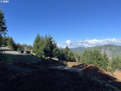INCREDIBLE COASTAL RETREAT WITH MOUNTAIN VIEWS. Build your dream - photo 4