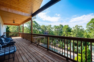 Stunning property on almost 1 acre with views of the Arkansas - photo 12