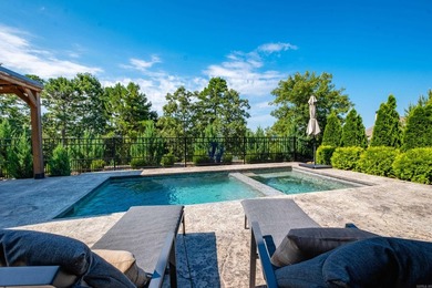 Stunning property on almost 1 acre with views of the Arkansas - photo 48