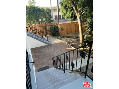 An outstanding investment opportunity in one of Malibu's most - photo 7