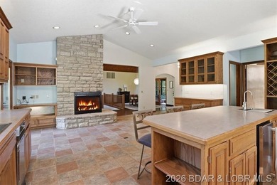 Tucked into the trees on over 8 acres at the 47MM in cove, this - photo 14