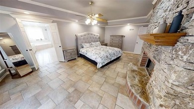 Welcome home to this exceptional family estate offering - photo 16