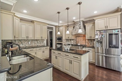 This property features an open floor plan with hardwood flooring - photo 17