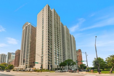 Lake Home Sale Pending in Chicago, Illinois