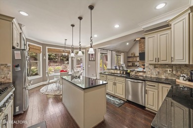 This property features an open floor plan with hardwood flooring - photo 23