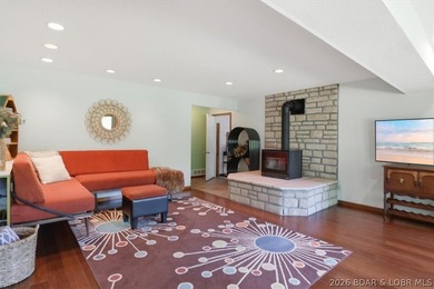 Tucked into the trees on over 8 acres at the 47MM in cove, this - photo 30