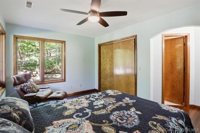 Tucked into the trees on over 8 acres at the 47MM in cove, this - photo 31