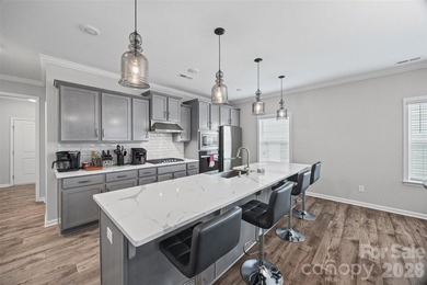 Welcome to easy living in Edgewater, one of Lancaster's most - photo 5