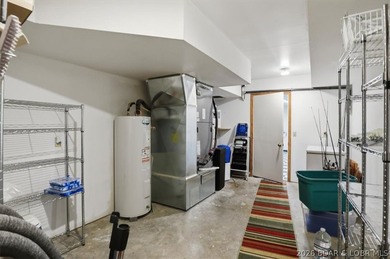 Tucked into the trees on over 8 acres at the 47MM in cove, this - photo 39