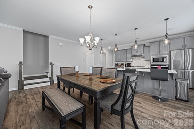 Welcome to easy living in Edgewater, one of Lancaster's most - photo 9