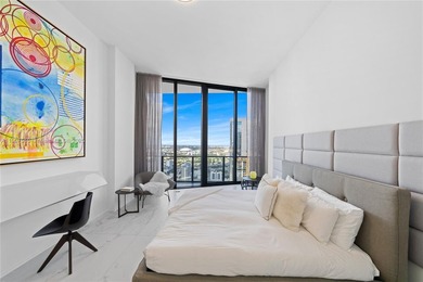 LOWER PENTHOUSE AT ONE THOUSAND MUSEUM BOASTS PANORAMIC VISTAS