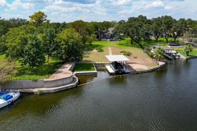 Lake LBJ Home For Sale in Granite Shoals Texas