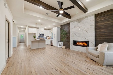 Lake Granbury Home Sale Pending in Granbury Texas