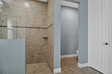 Motivated Seller Beautiful GHO built 3/3/2 pool home with a den - photo 17