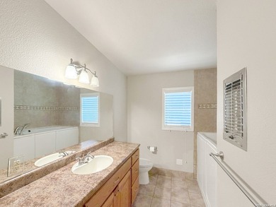 MOTIVATED SELLER. Charming Canyon Lake Retreat with Panoramic - photo 27