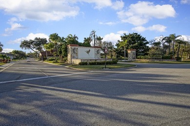 Motivated Seller Beautiful GHO built 3/3/2 pool home with a den - photo 34