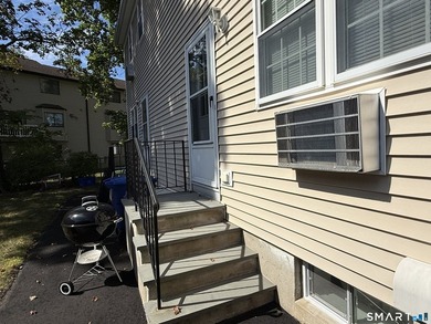 Fantastic townhouse-style condo located in the highly desirable - photo 9