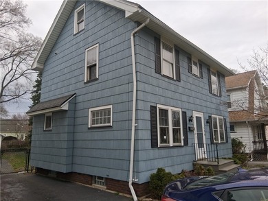 Charming 3-bedroom, 1-bath home nestled in the heart of - photo 2