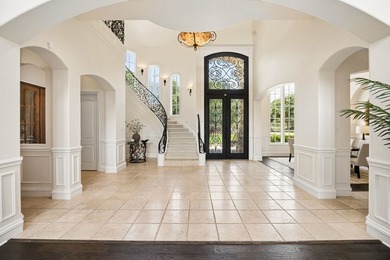 Situated in a prestigious Southlake cul-de-sac, this gated - photo 7