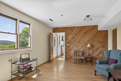 Set amid the rolling countryside of Appleton, this remarkable - photo 31