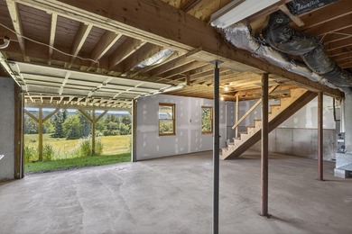 Set amid the rolling countryside of Appleton, this remarkable - photo 32