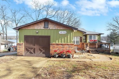 Lake Home For Sale in Cuba, Missouri